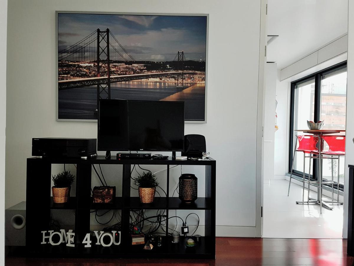 Home4You Lisboa Rum bild
